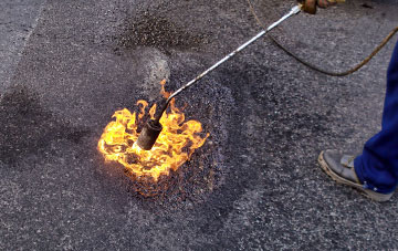 Rhyd Y Meirch flat roofing repairs