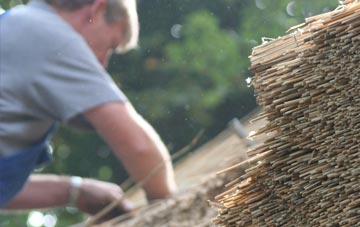 professional Rhyd Y Meirch thatchers